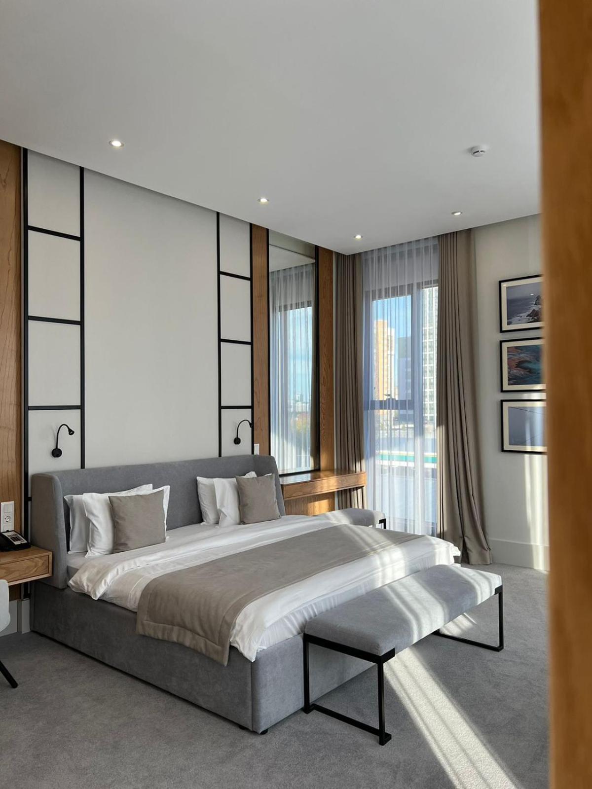 Neos Hotel Astana Eksteriør billede
